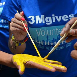 Voluntários da 3Mgives