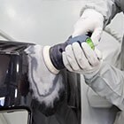 Passo 9 - Espalhar o produto para a Reparação do Plástico